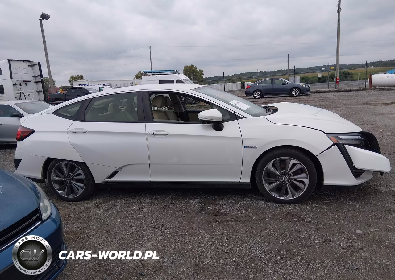 2018 Honda Clarity Plug-In Hybrid VIN:JHMZC5F1XJC001814 - 13