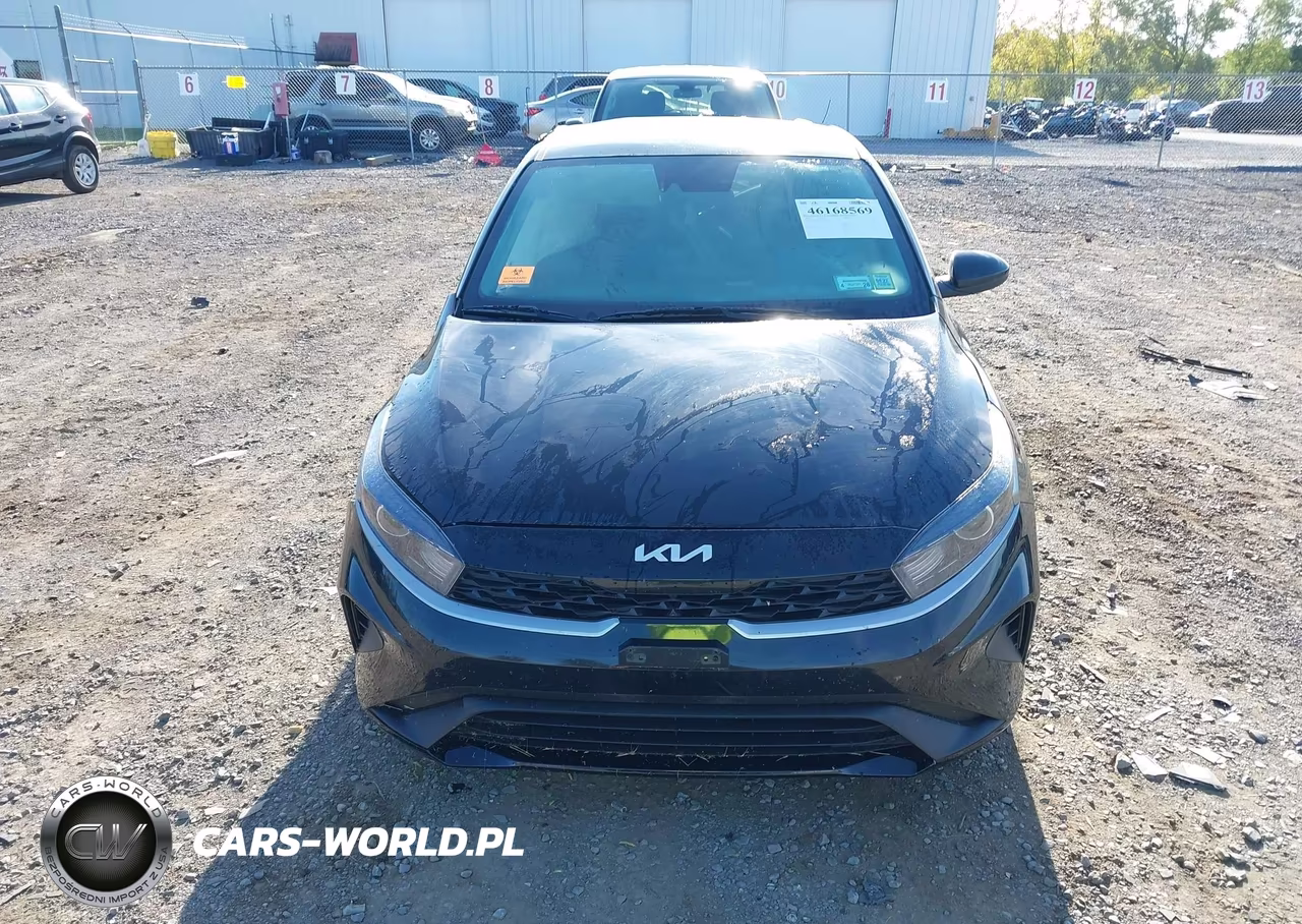 2023 Kia Forte Lxs VIN:3KPF24AD0PE586732 - 12