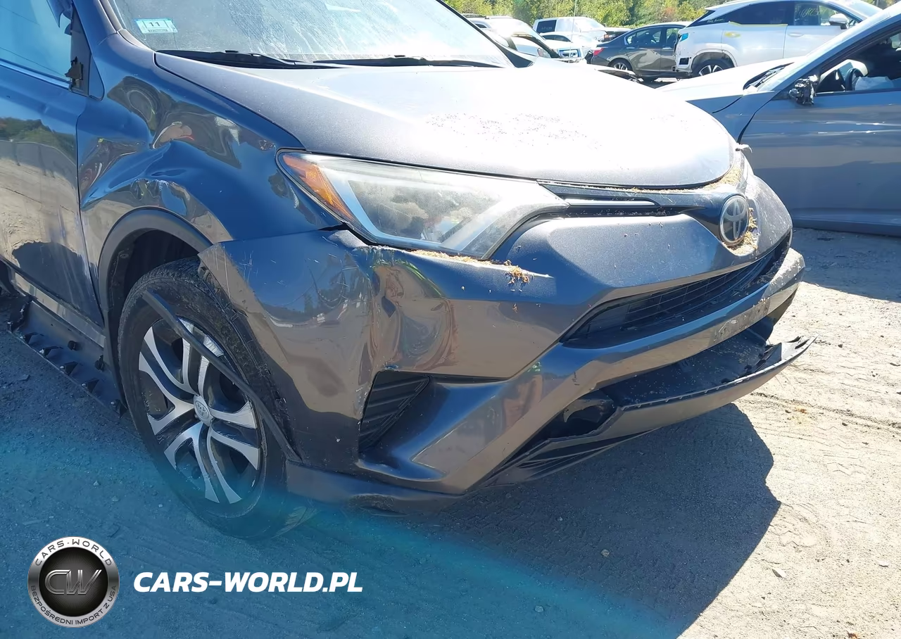 2017 Toyota Rav4 Le VIN:JTMBFREV3HJ142252 - 12