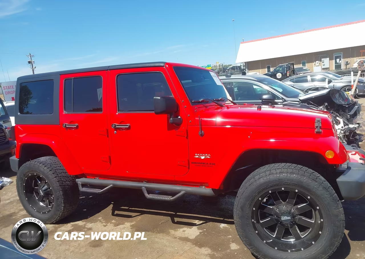 2017 Jeep Wrangler Unlimited Sahara VIN:1C4BJWEG3HL592065 - 14