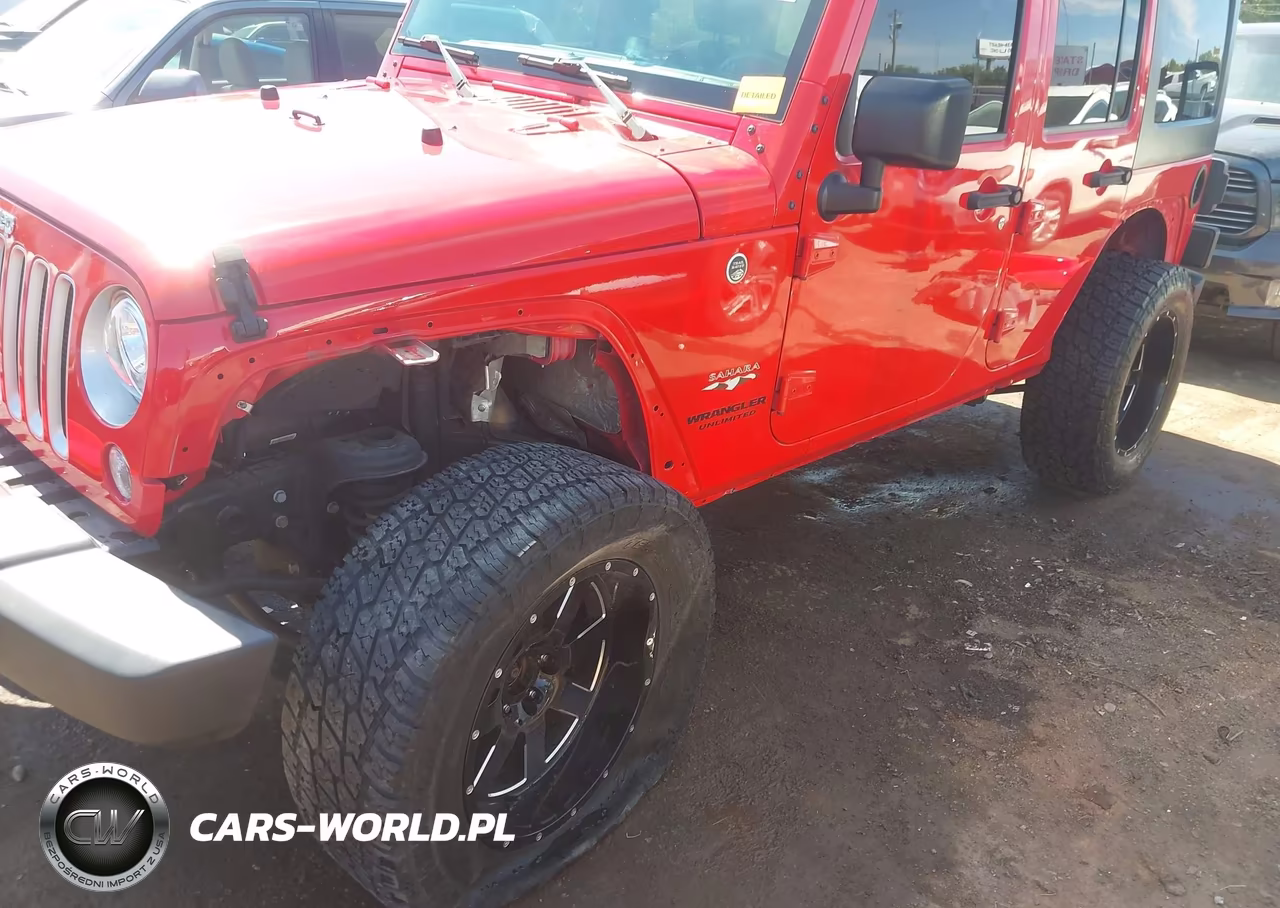 2017 Jeep Wrangler Unlimited Sahara VIN:1C4BJWEG3HL592065 - 6