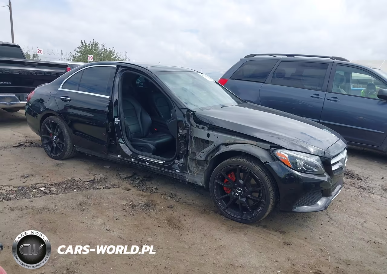 2015 Mercedes-Benz C 300 4Matic