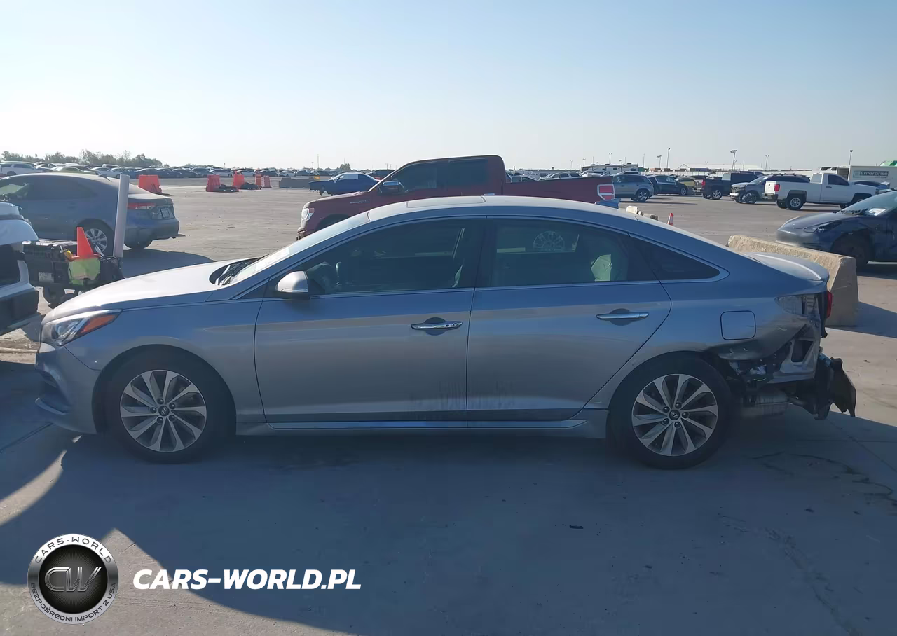 2017 Hyundai Sonata Sport VIN:5NPE34AF8HH524633 - 15