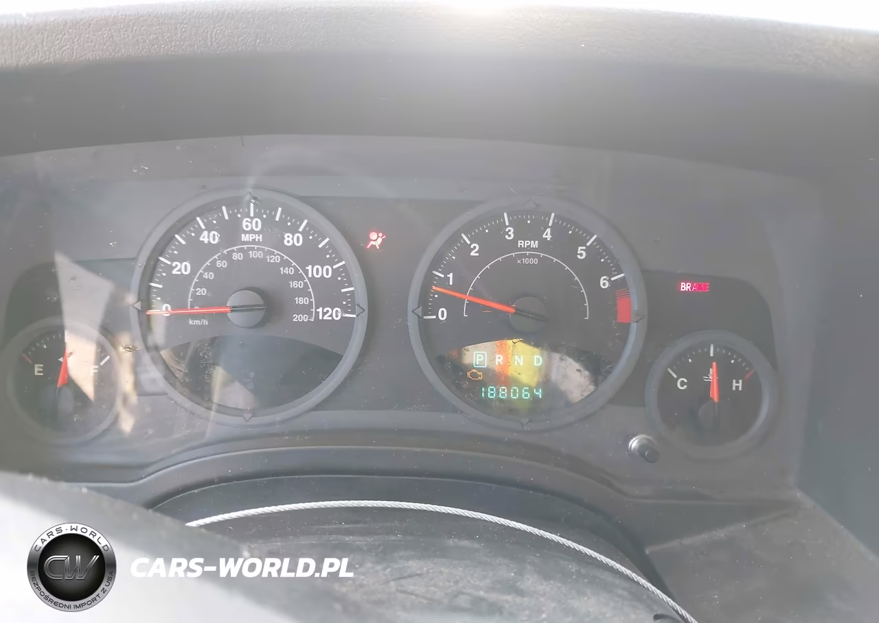 2007 Jeep Compass Sport VIN:1J8FF47W57D130104 - 7