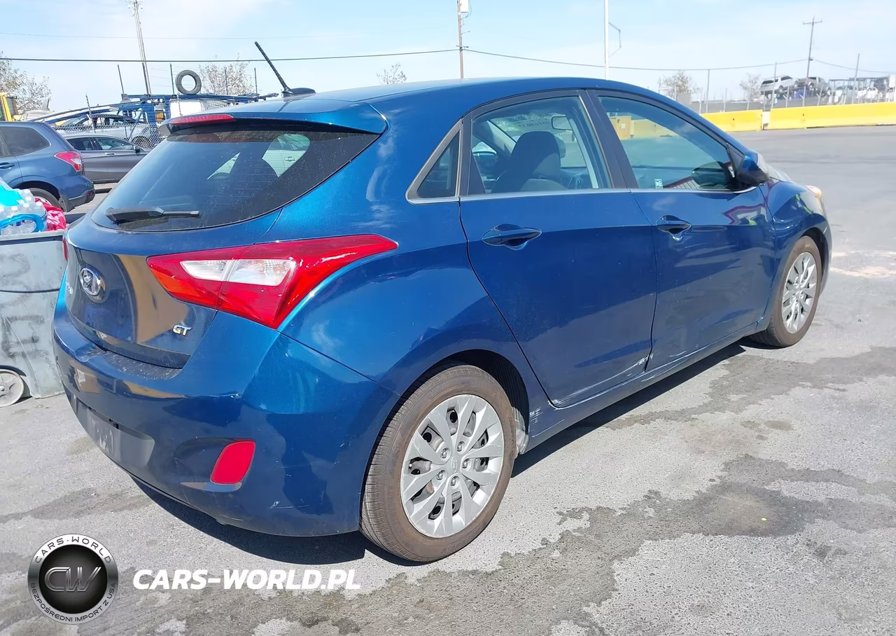 2016 Hyundai Elantra Gt VIN:KMHD35LH5GU255149 - 4