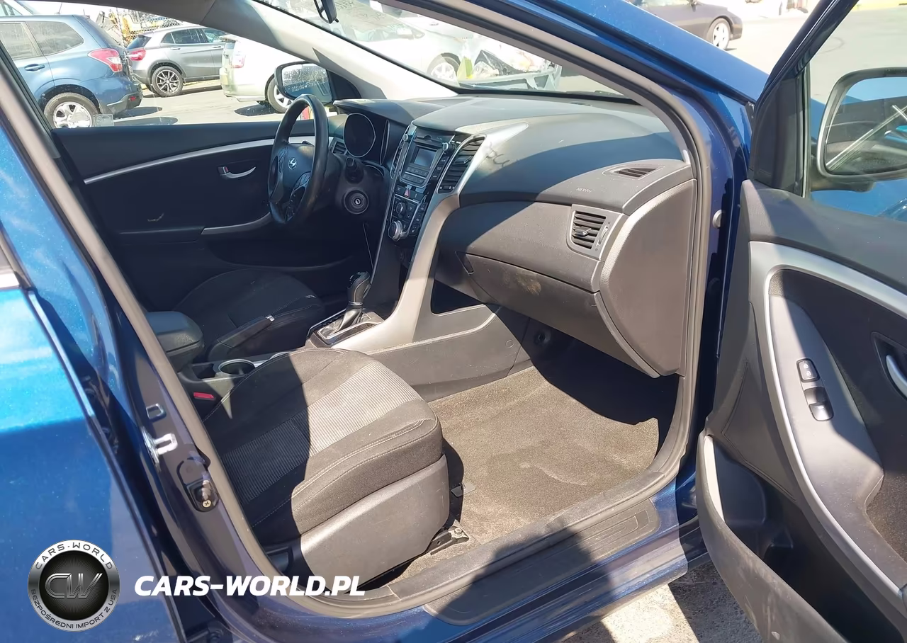 2016 Hyundai Elantra Gt VIN:KMHD35LH5GU255149 - 5
