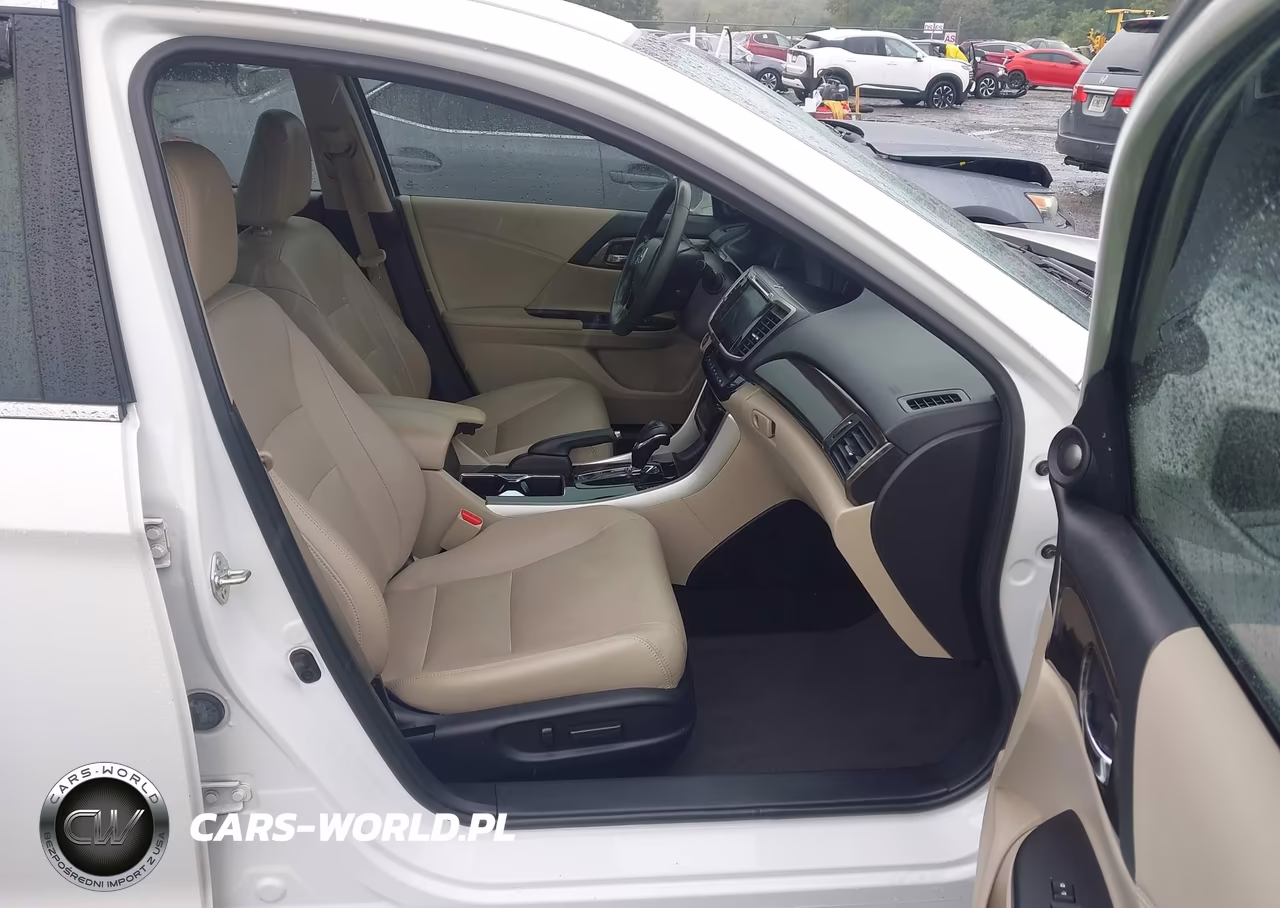 2017 Honda Accord Ex-L V6 VIN:1HGCR3F88HA032946 - 5