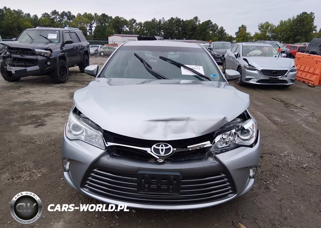 2016 Toyota Camry Le VIN:4T4BF1FK6GR583409 - 12