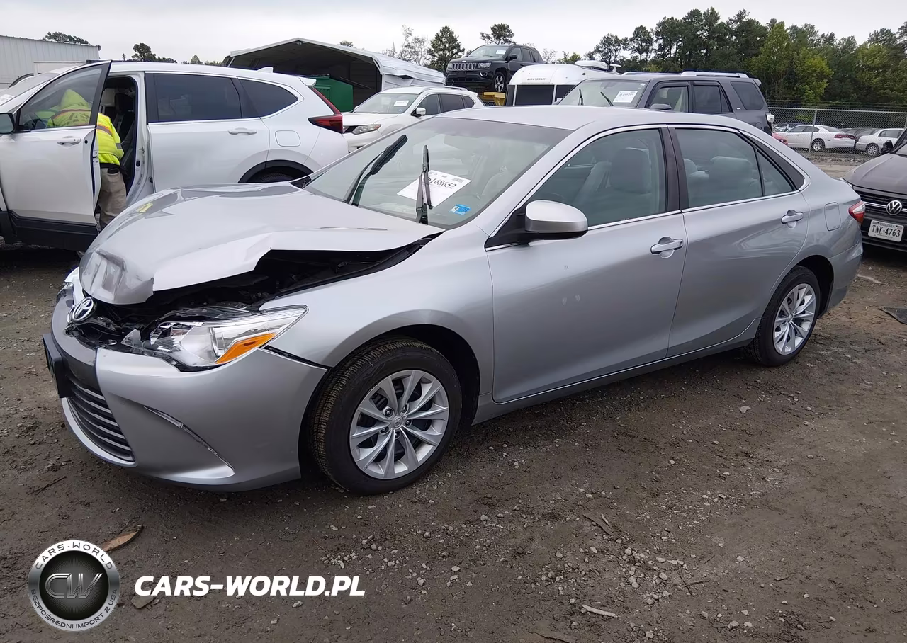 2016 Toyota Camry Le VIN:4T4BF1FK6GR583409 - 2
