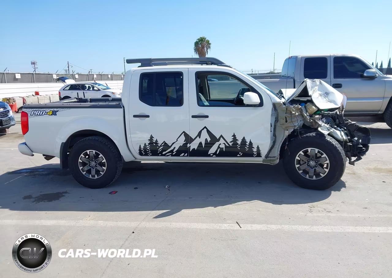2018 Nissan Frontier Pro-4X VIN:1N6AD0EVXJN771158 - 14