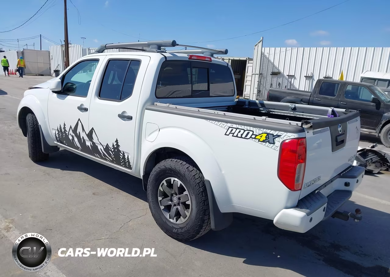 2018 Nissan Frontier Pro-4X VIN:1N6AD0EVXJN771158 - 3