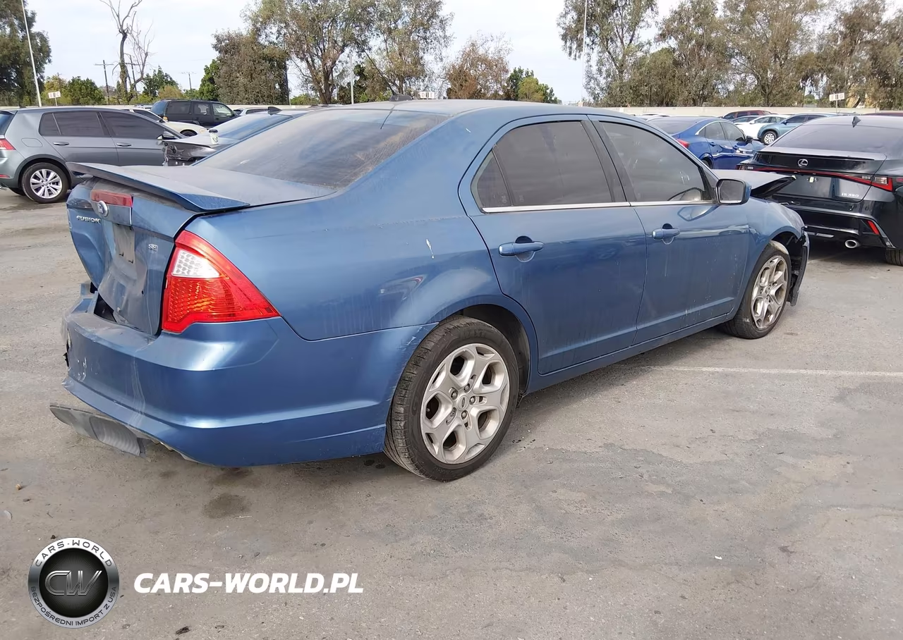 2010 Ford Fusion Se VIN:3FAHP0HA5AR423501 - 4