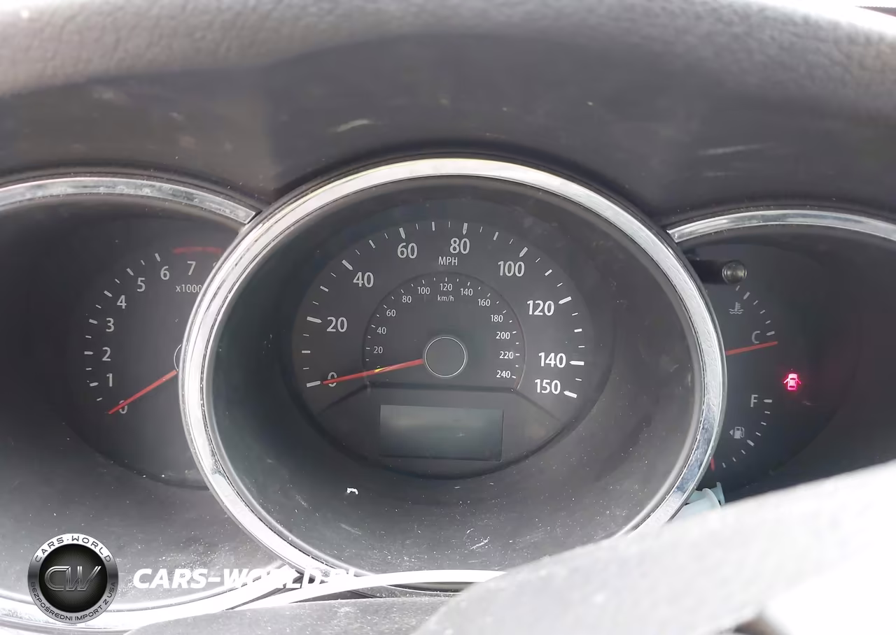 2011 Kia Sorento Lx VIN:5XYKT3A14BG056111 - 7