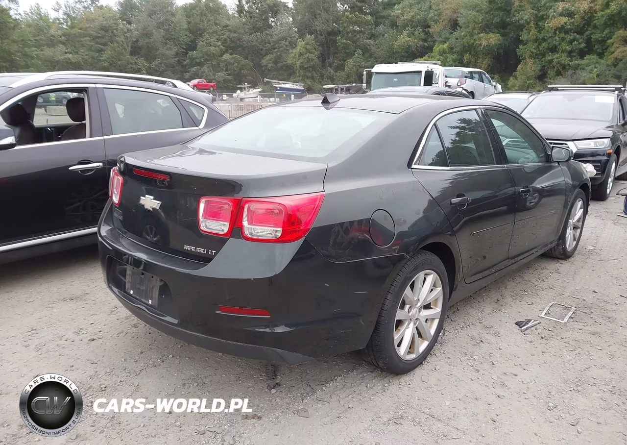 2013 Chevrolet Malibu 2Lt VIN:1G11E5SA2DF211561 - 4