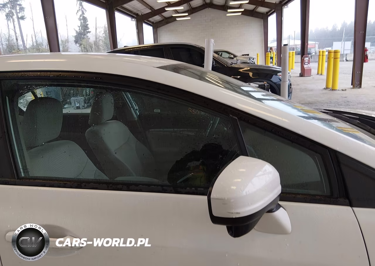 2015 Honda Civic Hybrid VIN:19XFB4F29FE200444 - 13