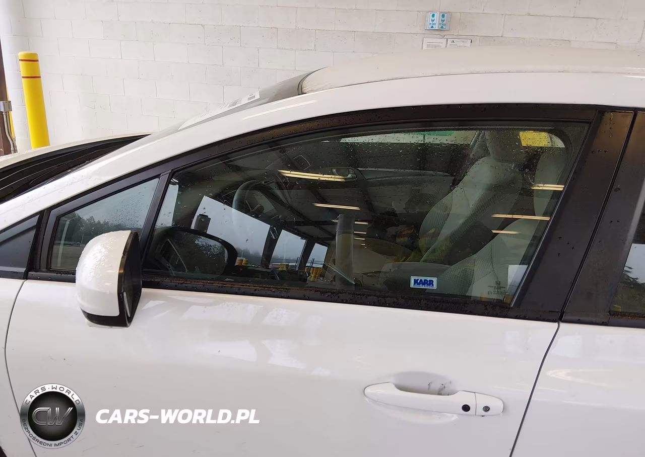 2015 Honda Civic Hybrid VIN:19XFB4F29FE200444 - 14