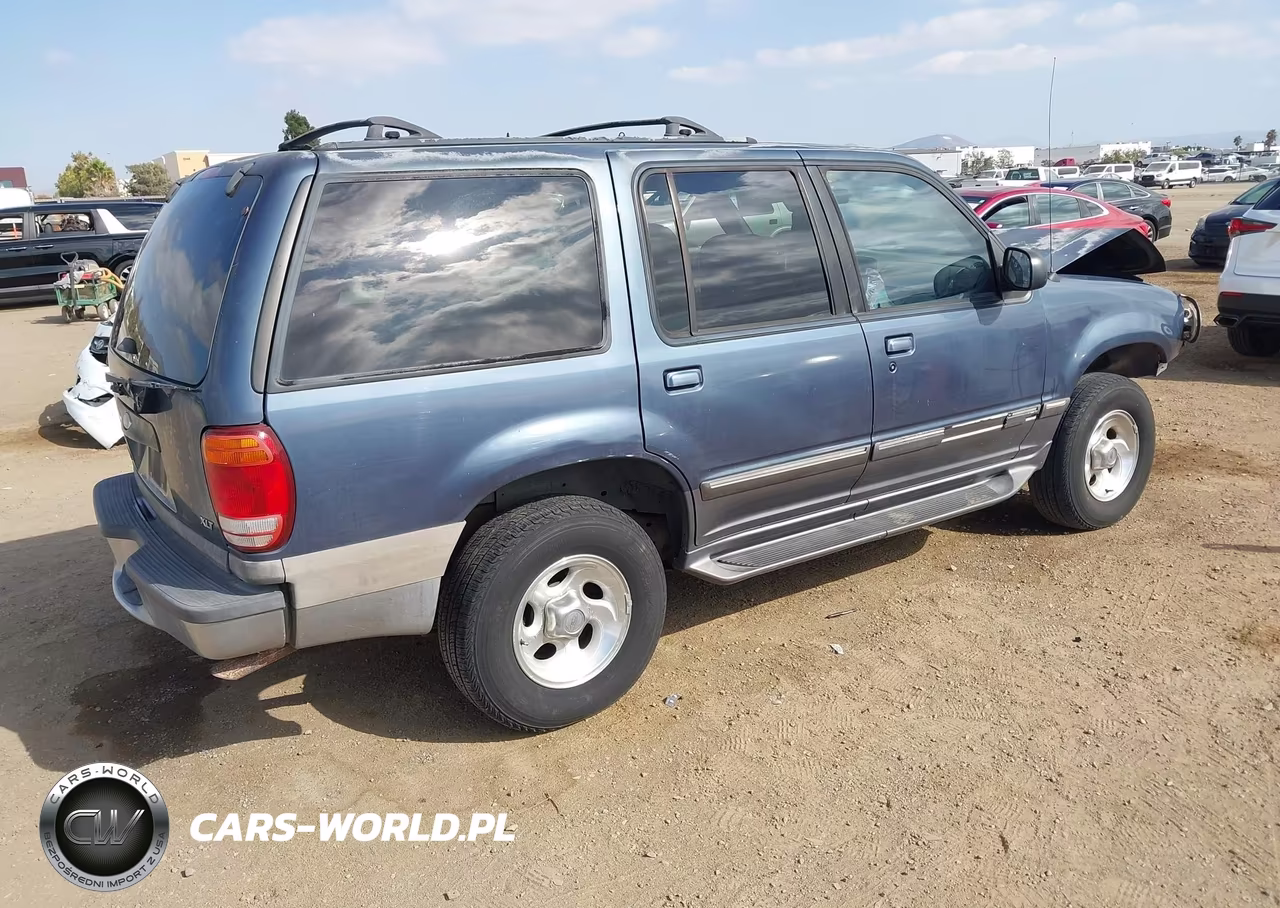 2001 Ford Explorer Xlt VIN:1FMZU73E21UB69518 - 4