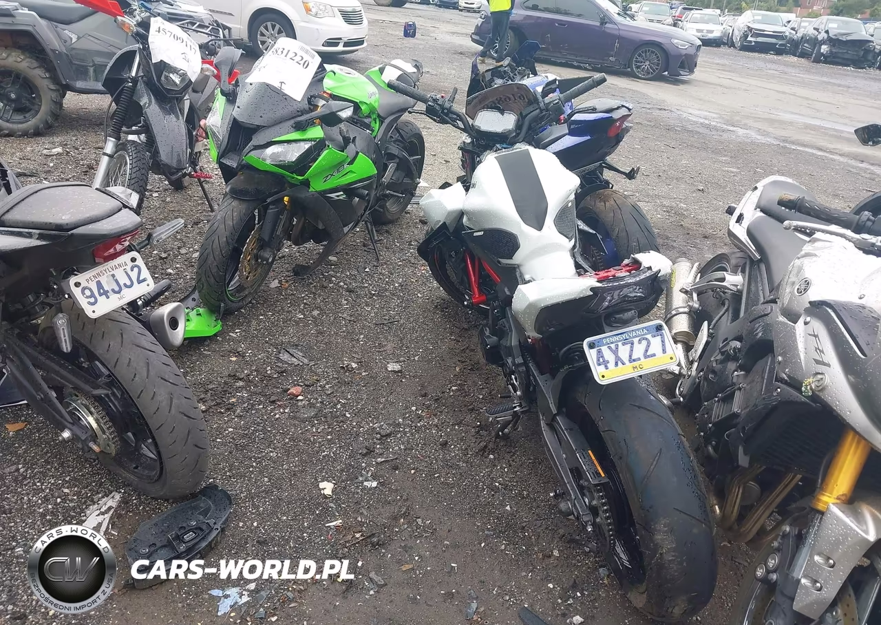 2022 Kawasaki Er650 K VIN:ML5EREK18NDA65853 - 3