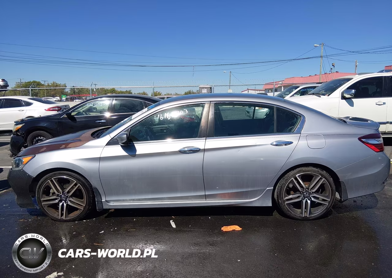2016 Honda Accord Sport VIN:1HGCR2F59GA071480 - 14