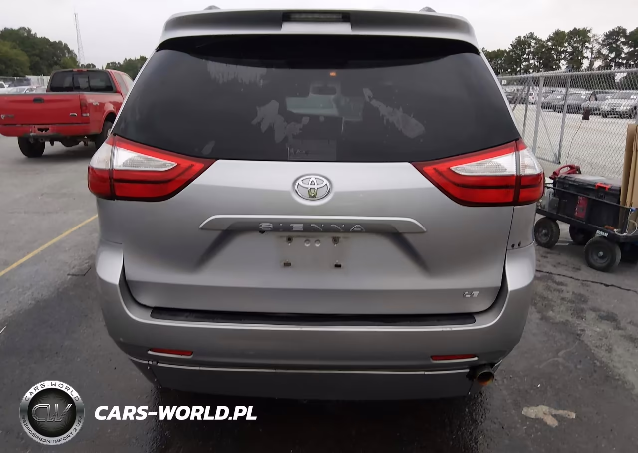 2015 Toyota Sienna Le 8 Passenger VIN:5TDKK3DC5FS551006 - 16