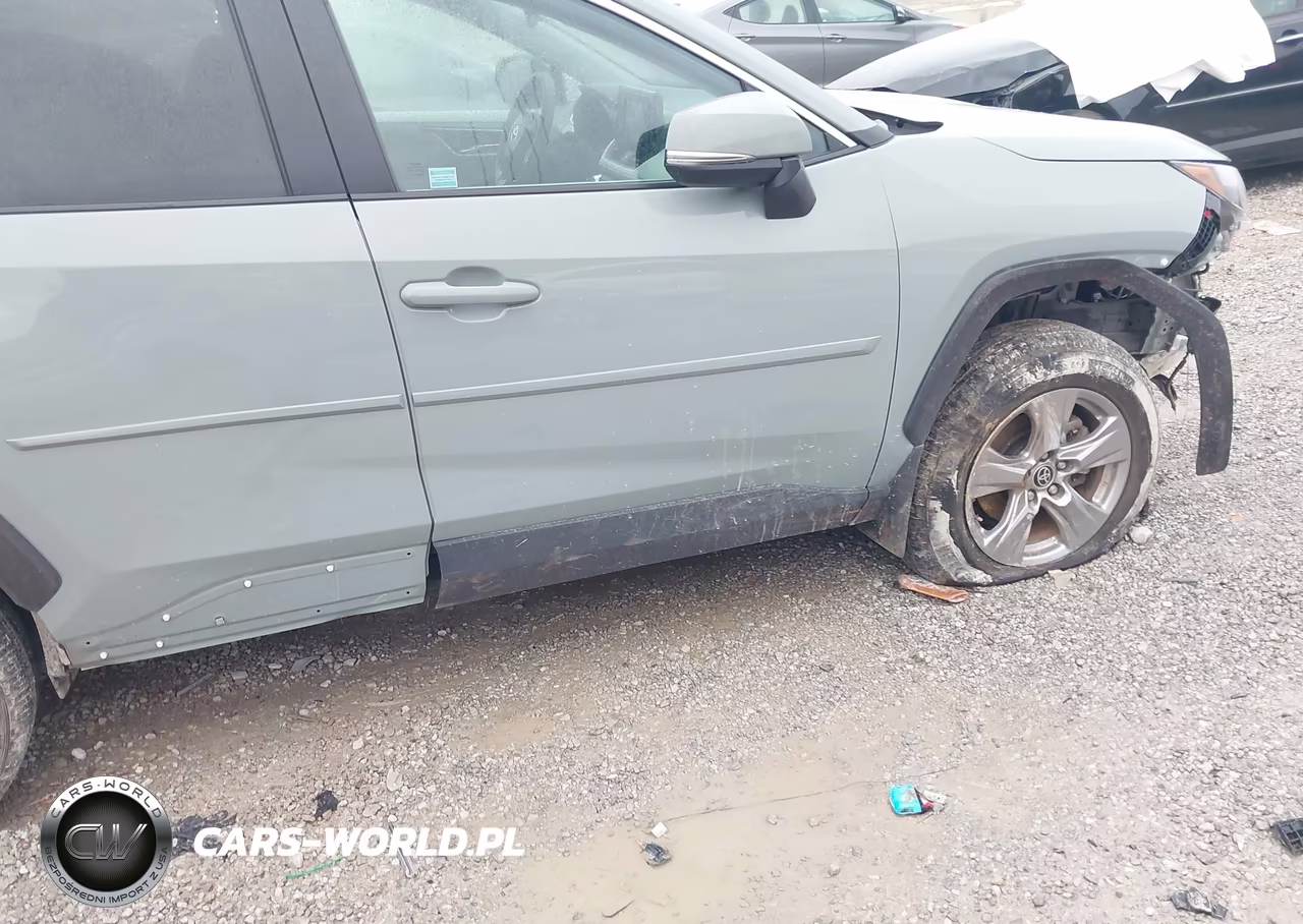 2022 Toyota Rav4 Xle VIN:2T3P1RFVXNW307231 - 18