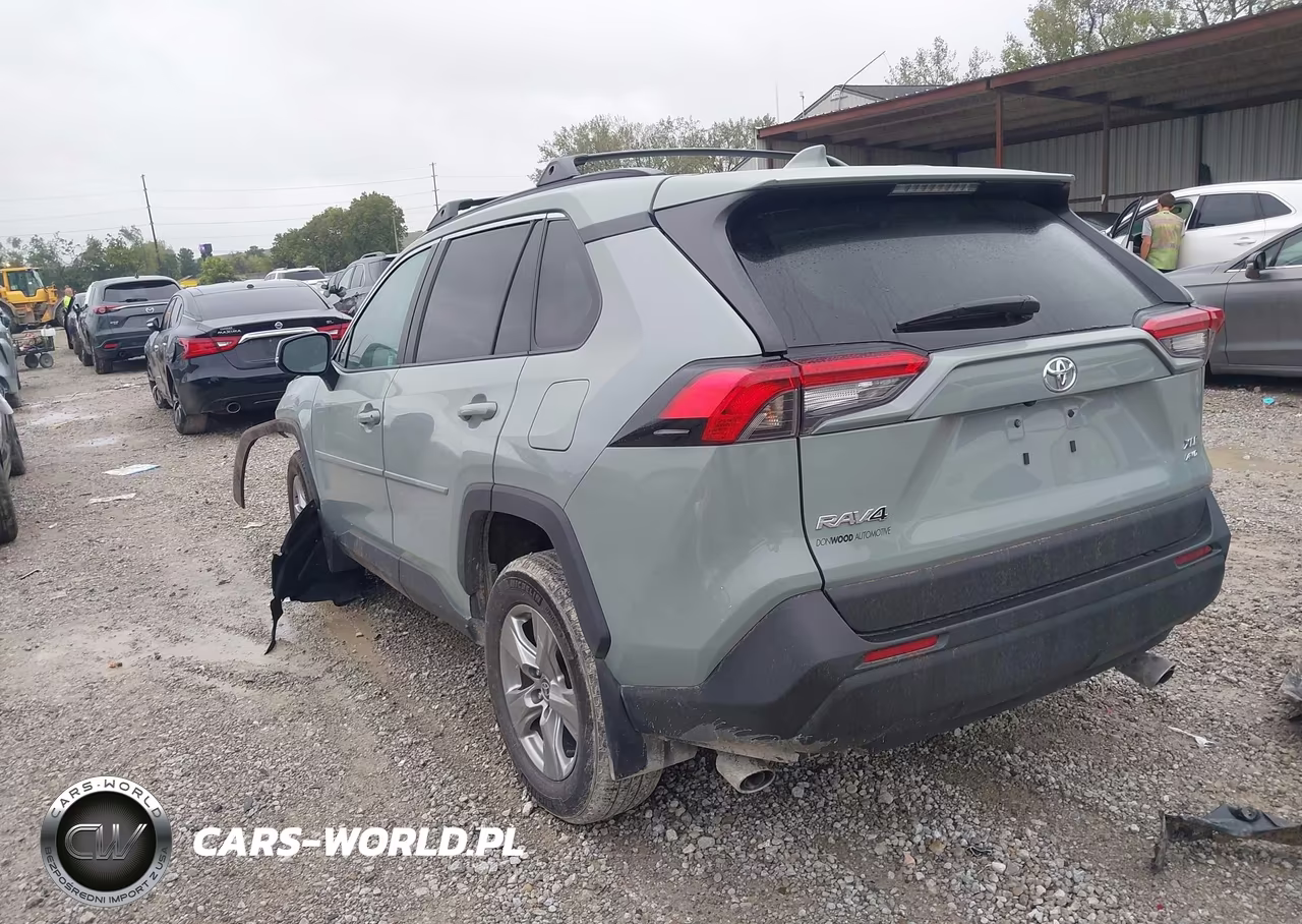 2022 Toyota Rav4 Xle VIN:2T3P1RFVXNW307231 - 3