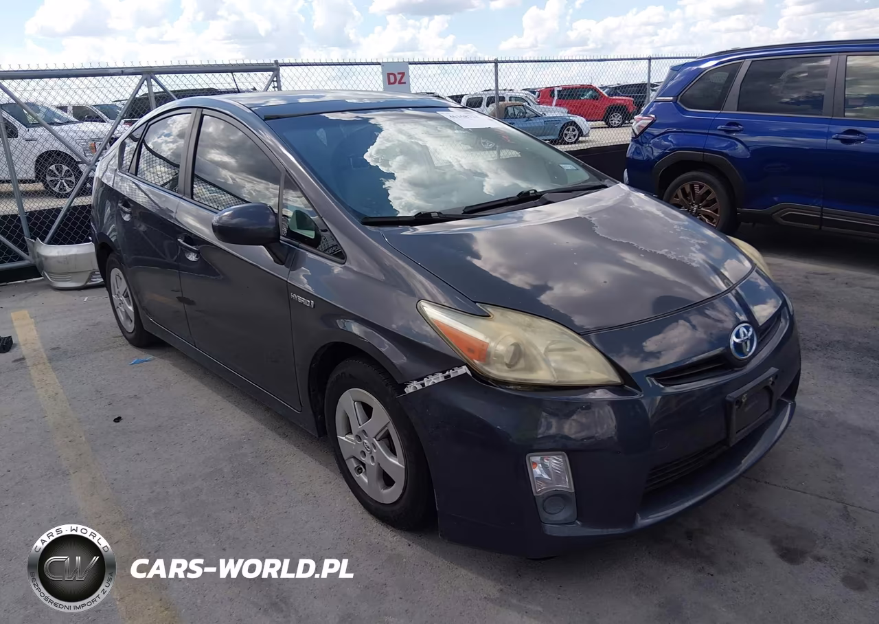 2010 Toyota Prius Iv – zdjęcie 1 z 11