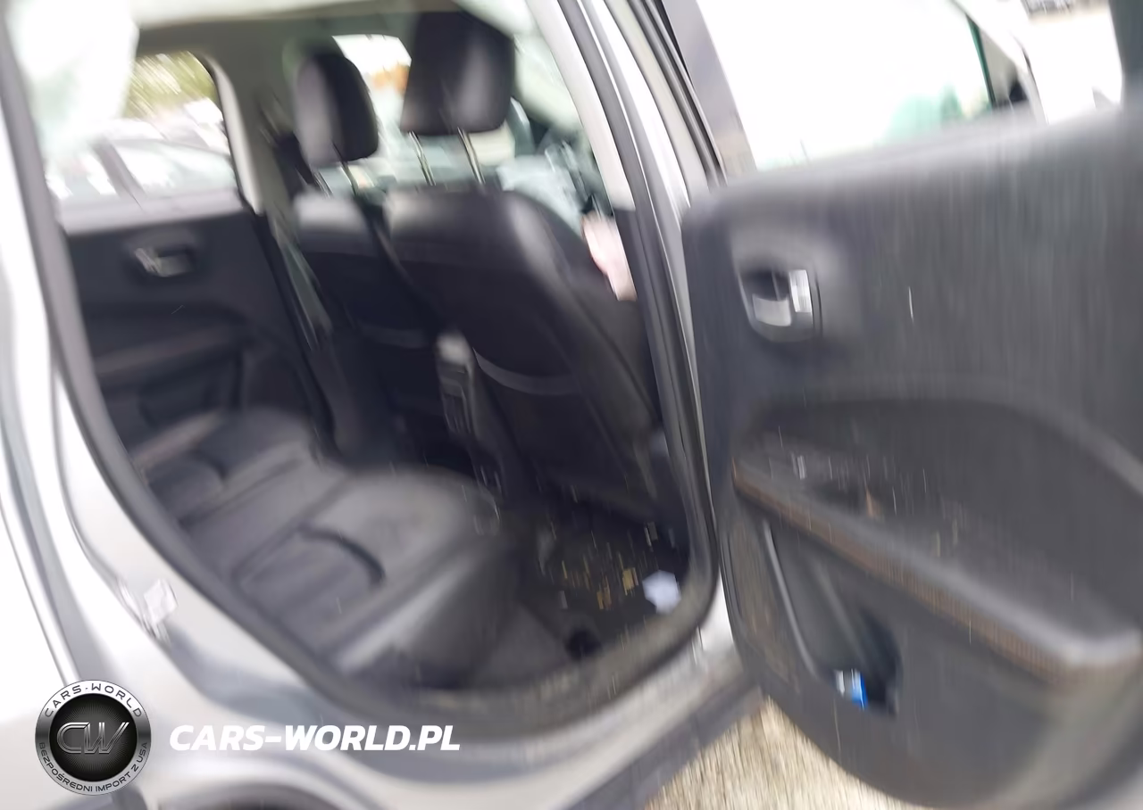 2020 Jeep Compass Limited 4X4 VIN:3C4NJDCBXLT137414 - 8