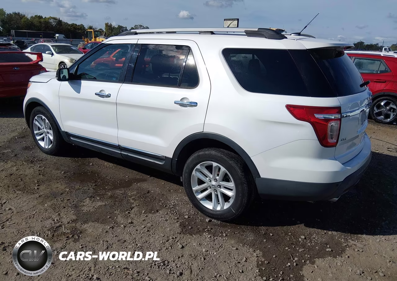 2013 Ford Explorer Xlt VIN:1FM5K7D88DGA82609 - 3