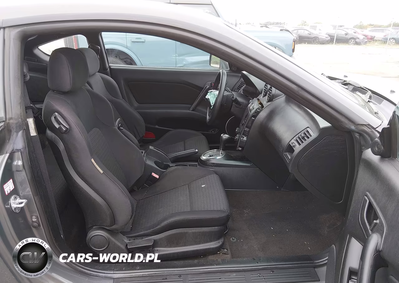 2007 Hyundai Tiburon Gs VIN:KMHHM66D67U260390 - 5