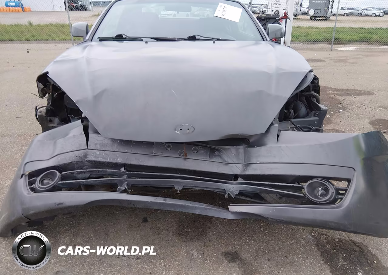 2007 Hyundai Tiburon Gs VIN:KMHHM66D67U260390 - 6