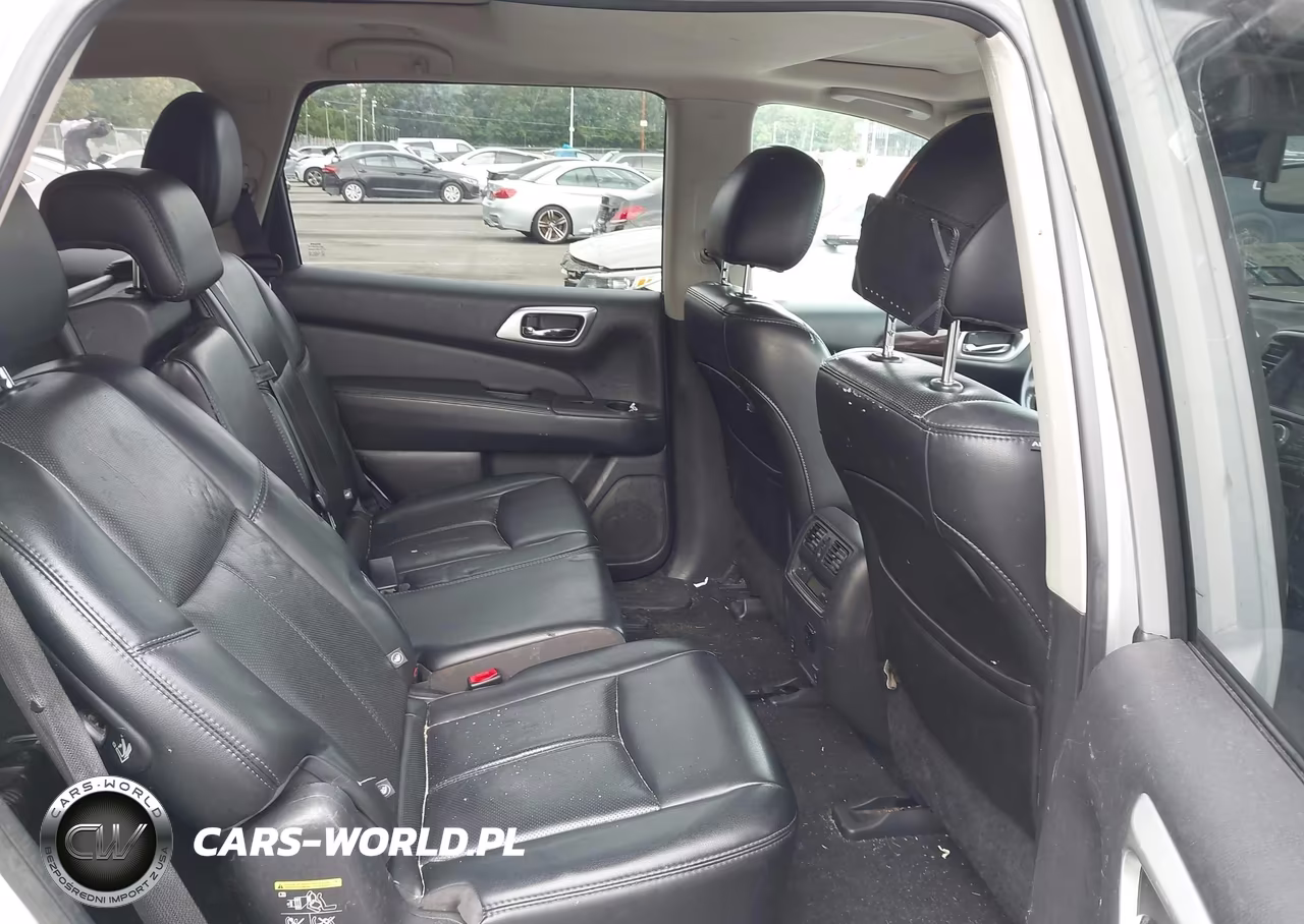 2016 Nissan Pathfinder Platinum VIN:5N1AR2MMXGC646959 - 8