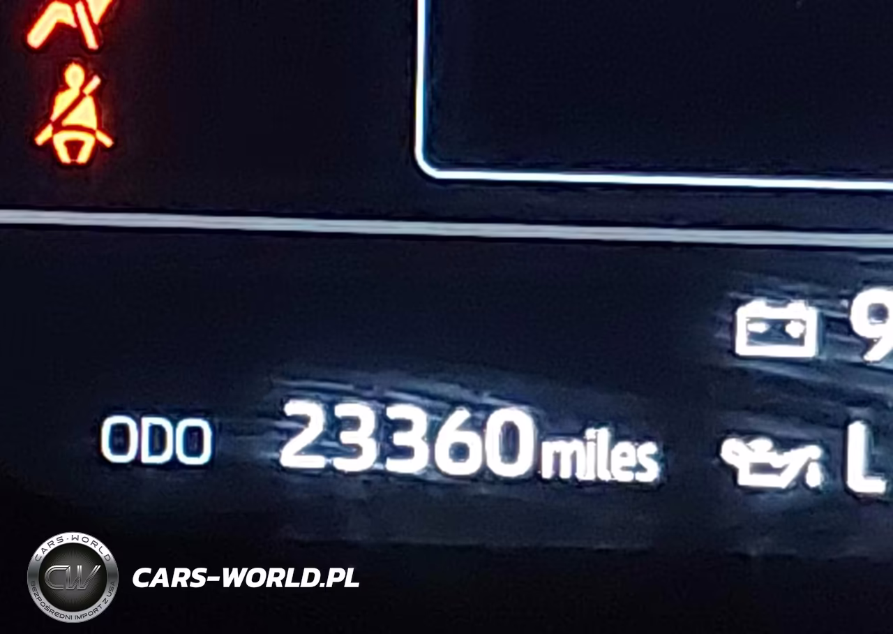 2025 Toyota Tundra Platinum VIN:5TFWA5DB1SX269909 - 16