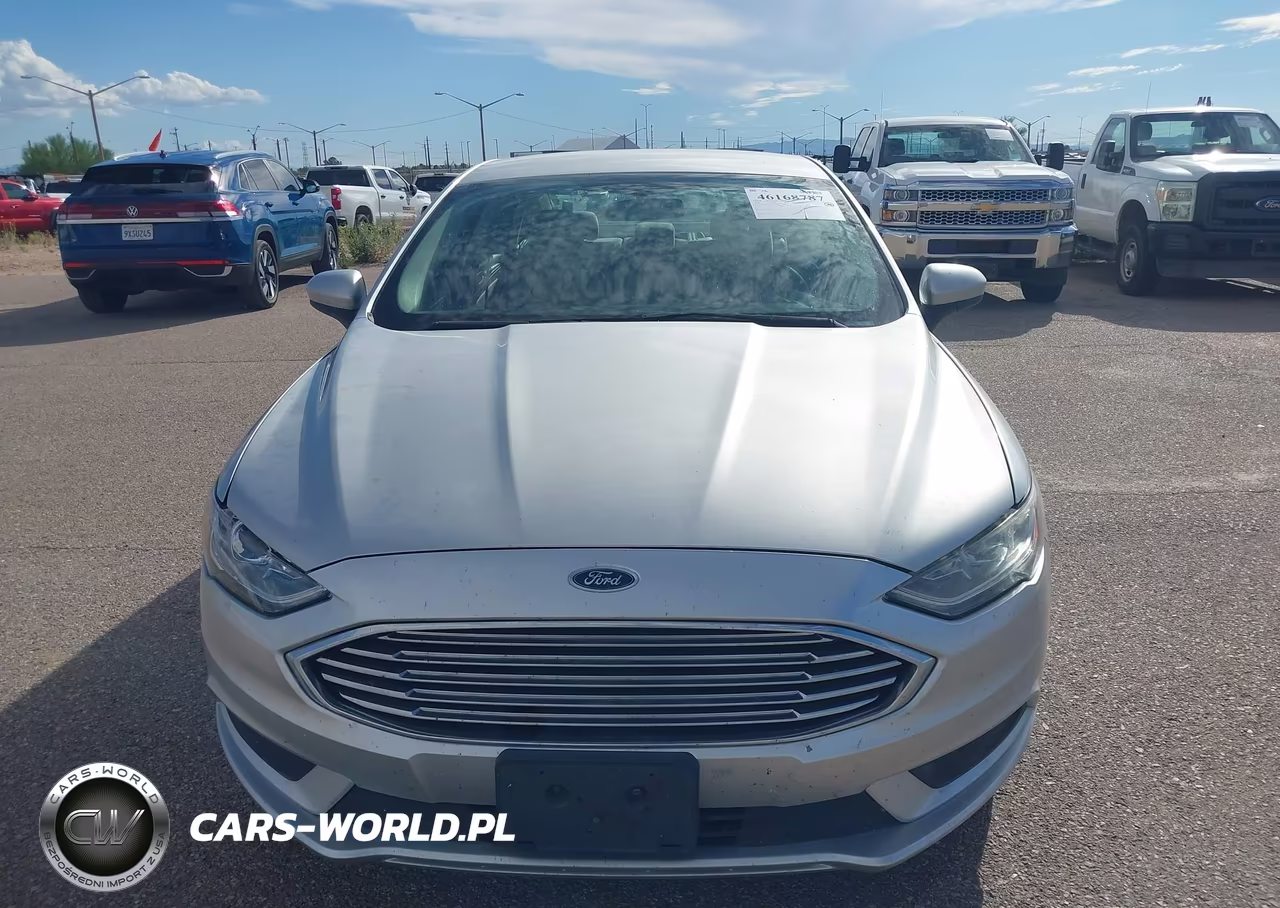 2018 Ford Fusion Hybrid S VIN:3FA6P0UUXJR254471 - 6
