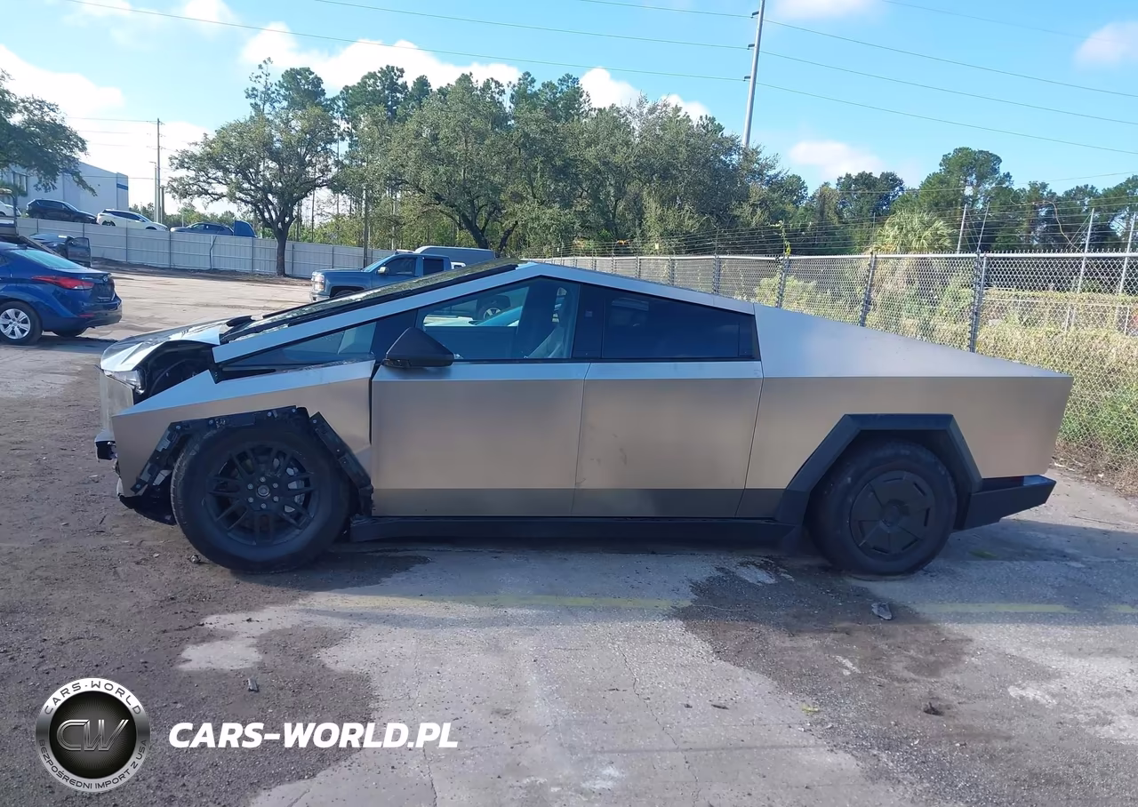 2026 Tesla Cybertruck Dual Motor All-Wheel Drive-Premium All-Wheel Drive VIN:7G2CEHED9TA082576 - 13