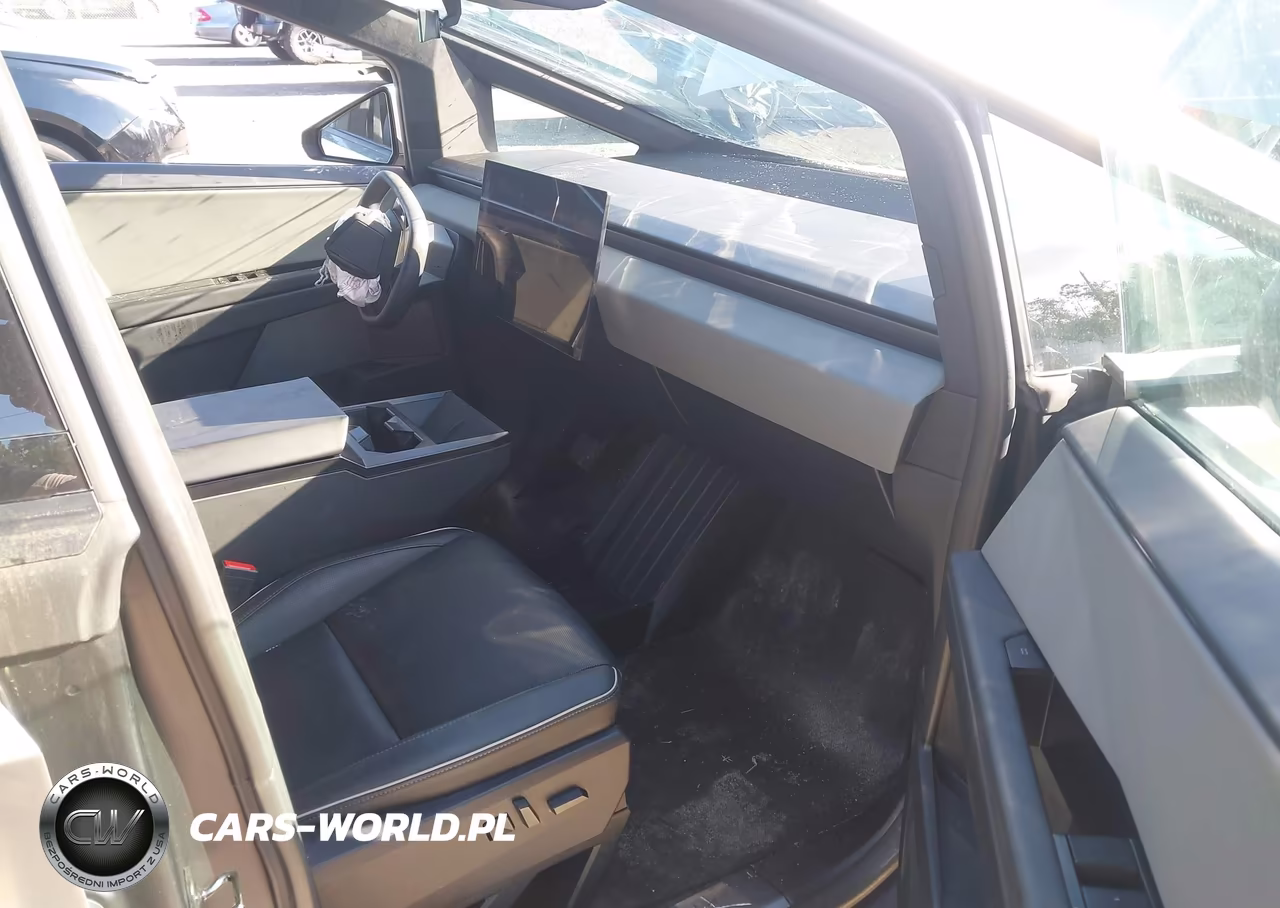 2026 Tesla Cybertruck Dual Motor All-Wheel Drive-Premium All-Wheel Drive VIN:7G2CEHED9TA082576 - 5