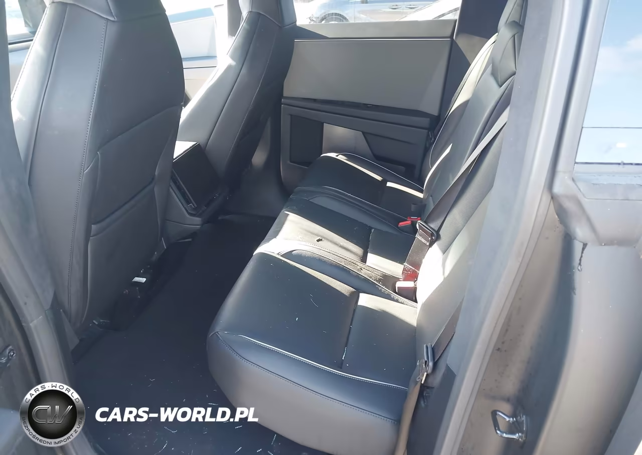2026 Tesla Cybertruck Dual Motor All-Wheel Drive-Premium All-Wheel Drive VIN:7G2CEHED9TA082576 - 8