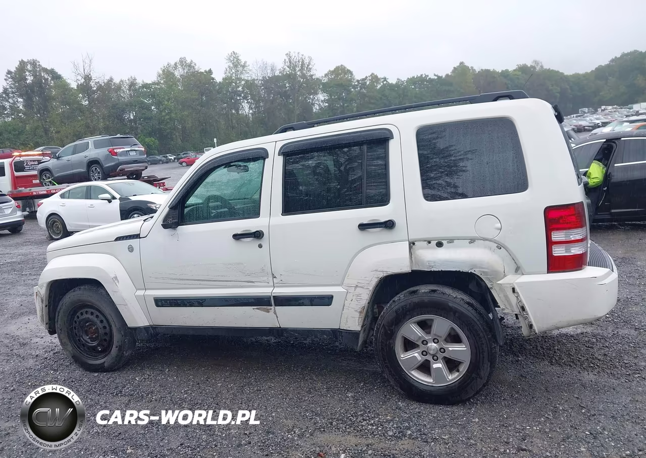 2010 Jeep Liberty Sport VIN:1J4PN2GK8AW161711 - 15
