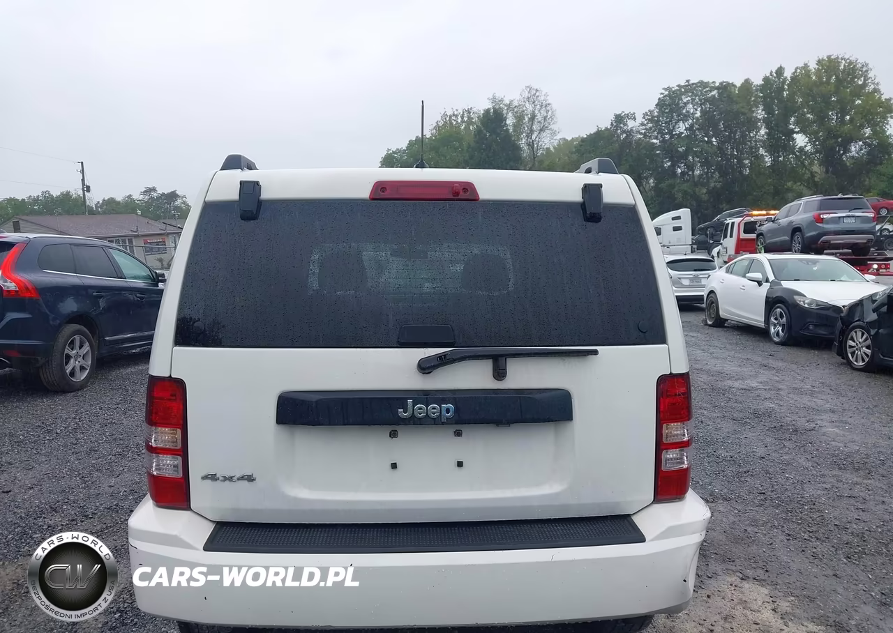 2010 Jeep Liberty Sport VIN:1J4PN2GK8AW161711 - 17