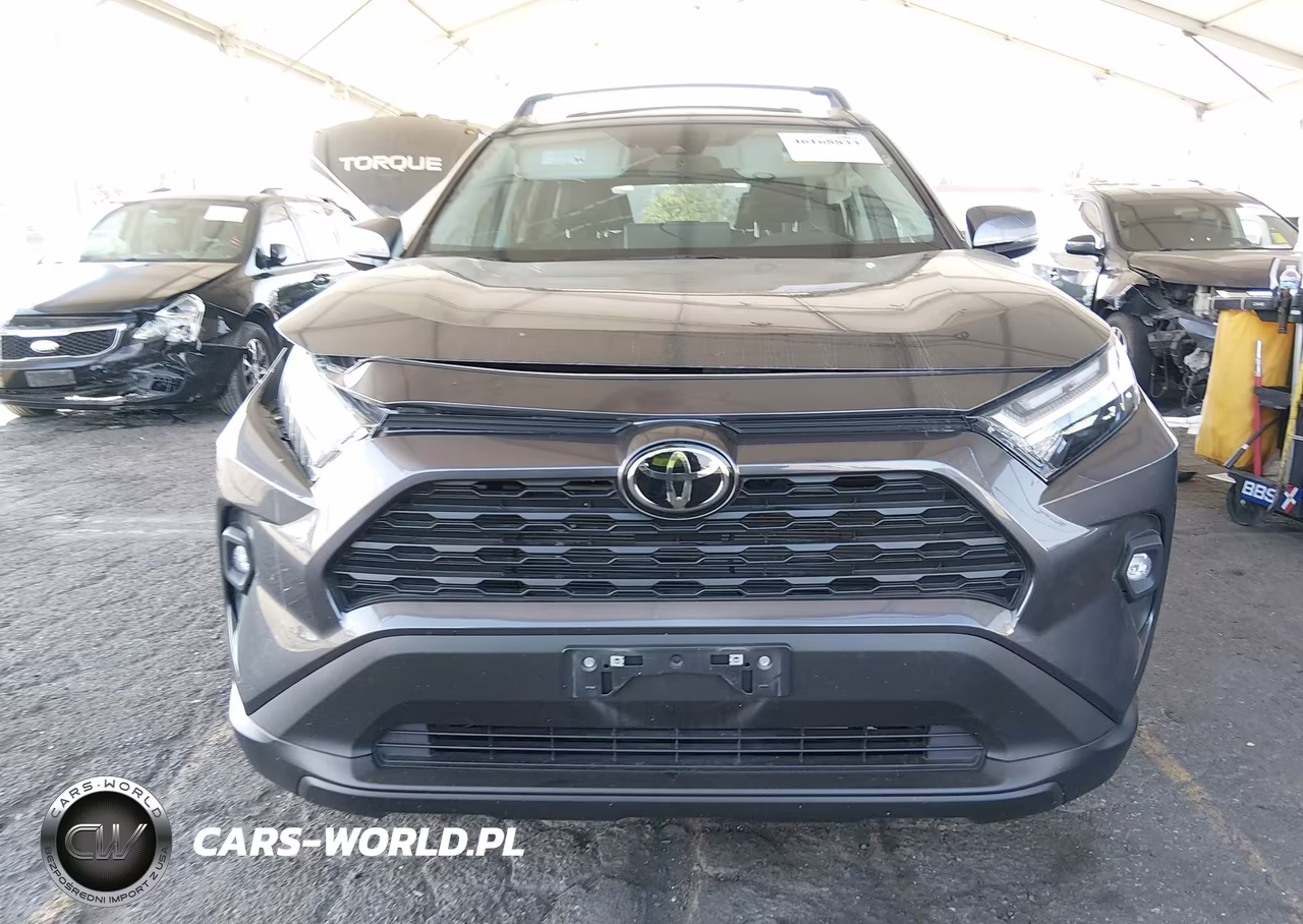 2025 Toyota Rav4 Xle Premium VIN:2T3C1RFV5SW386849 - 12