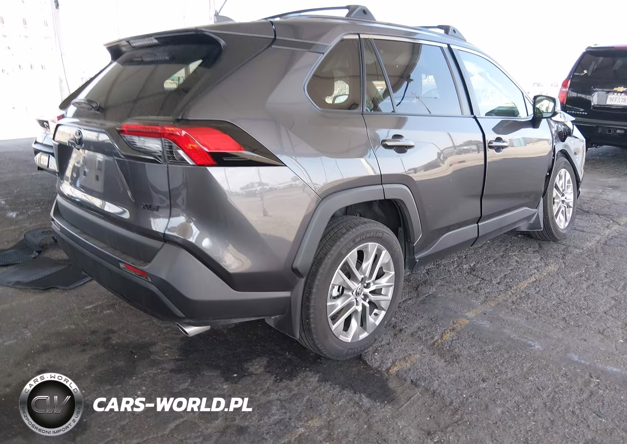 2025 Toyota Rav4 Xle Premium VIN:2T3C1RFV5SW386849 - 4