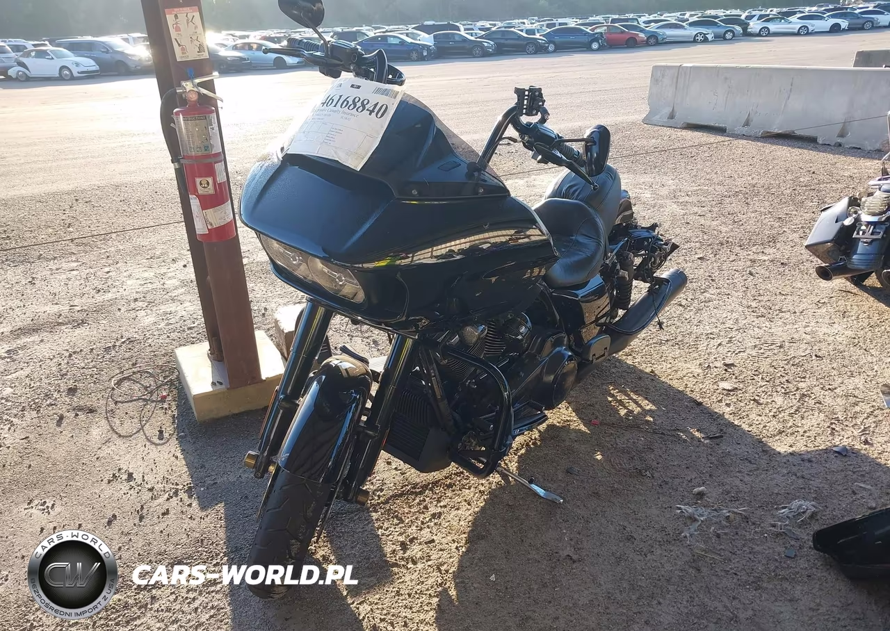 2018 Harley-Davidson Fltrxs Road Glide Special VIN:1HD1KTC16JB669673 - 2