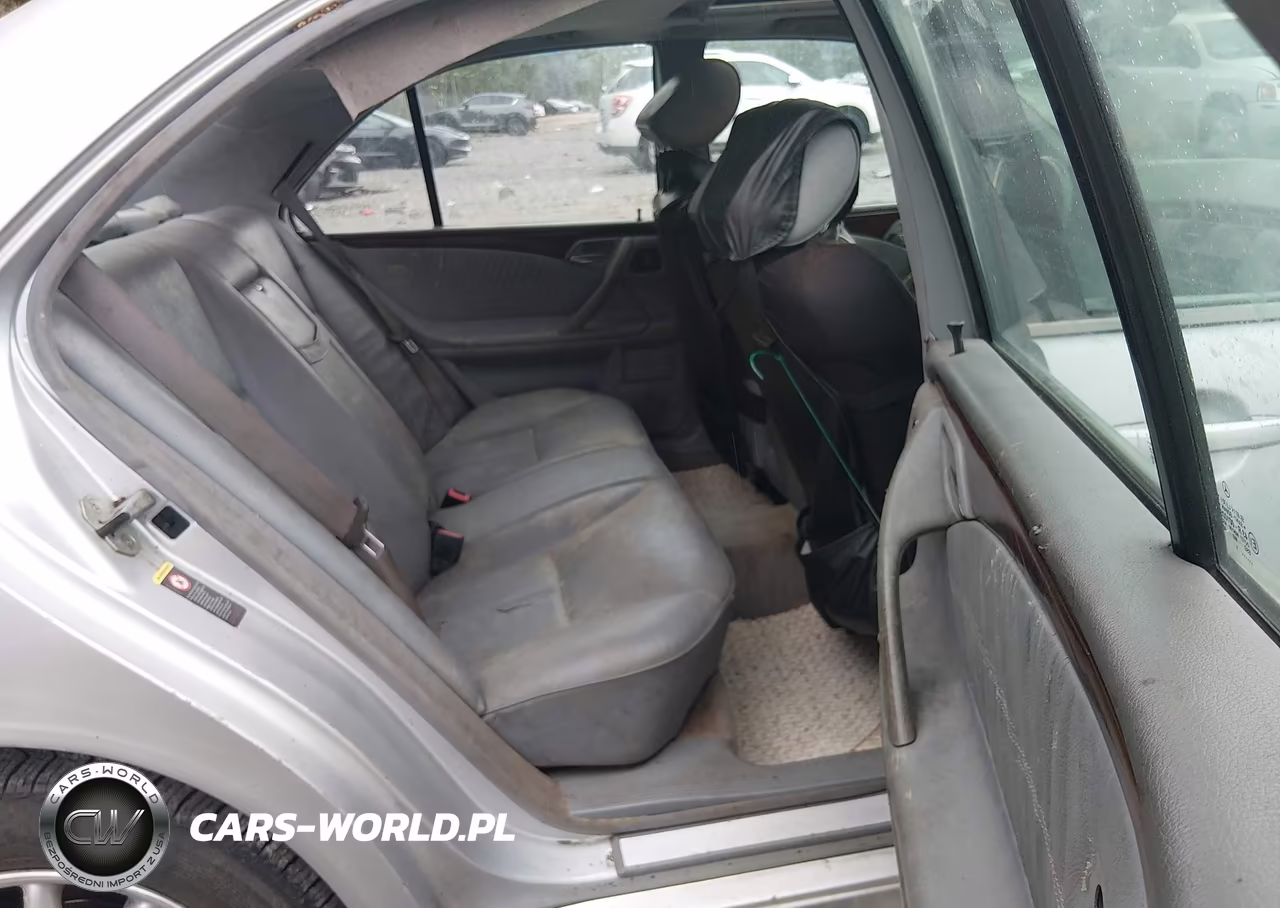2001 Mercedes-Benz E 320 VIN:WDBJF65J71B316720 - 8