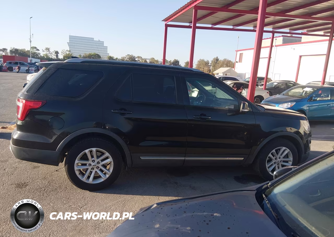 2016 Ford Explorer Xlt VIN:1FM5K7DH7GGB18715 - 13
