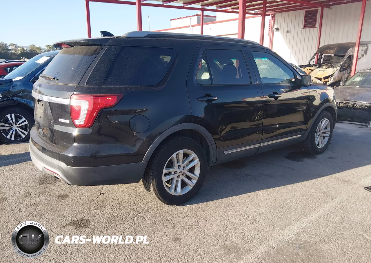 2016 Ford Explorer Xlt VIN:1FM5K7DH7GGB18715 - 4