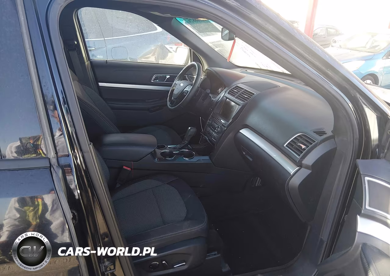 2016 Ford Explorer Xlt VIN:1FM5K7DH7GGB18715 - 5