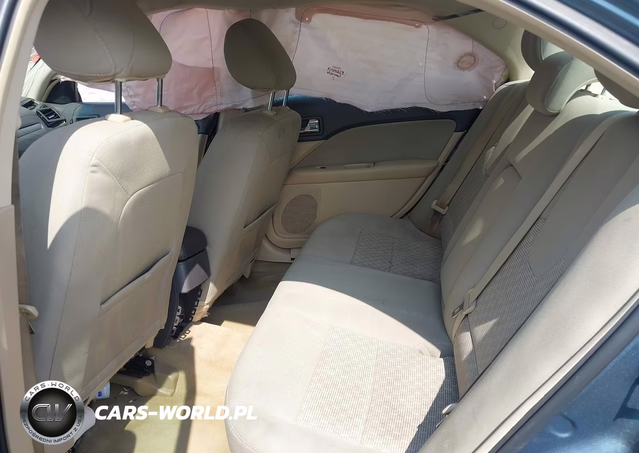 2011 Ford Fusion Se VIN:3FAHP0HA4BR197419 - 8