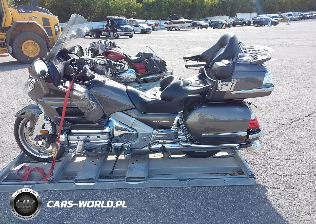 2010 Honda Gl1800 VIN:1HFSC47H2AA907109 - 13