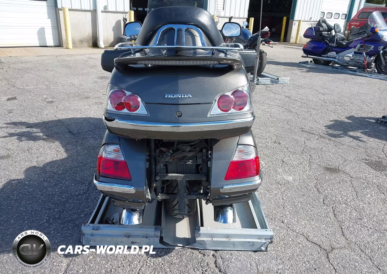 2010 Honda Gl1800 VIN:1HFSC47H2AA907109 - 6
