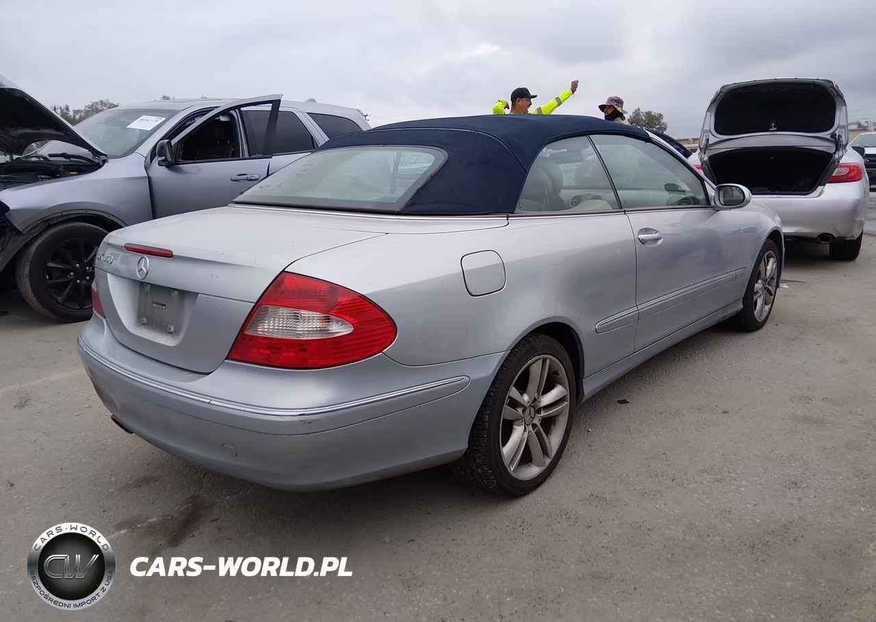 2006 Mercedes-Benz Clk 350 VIN:WDBTK56F86T072795 - 4